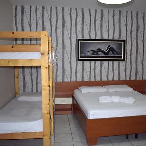 Economy Quadruple Room